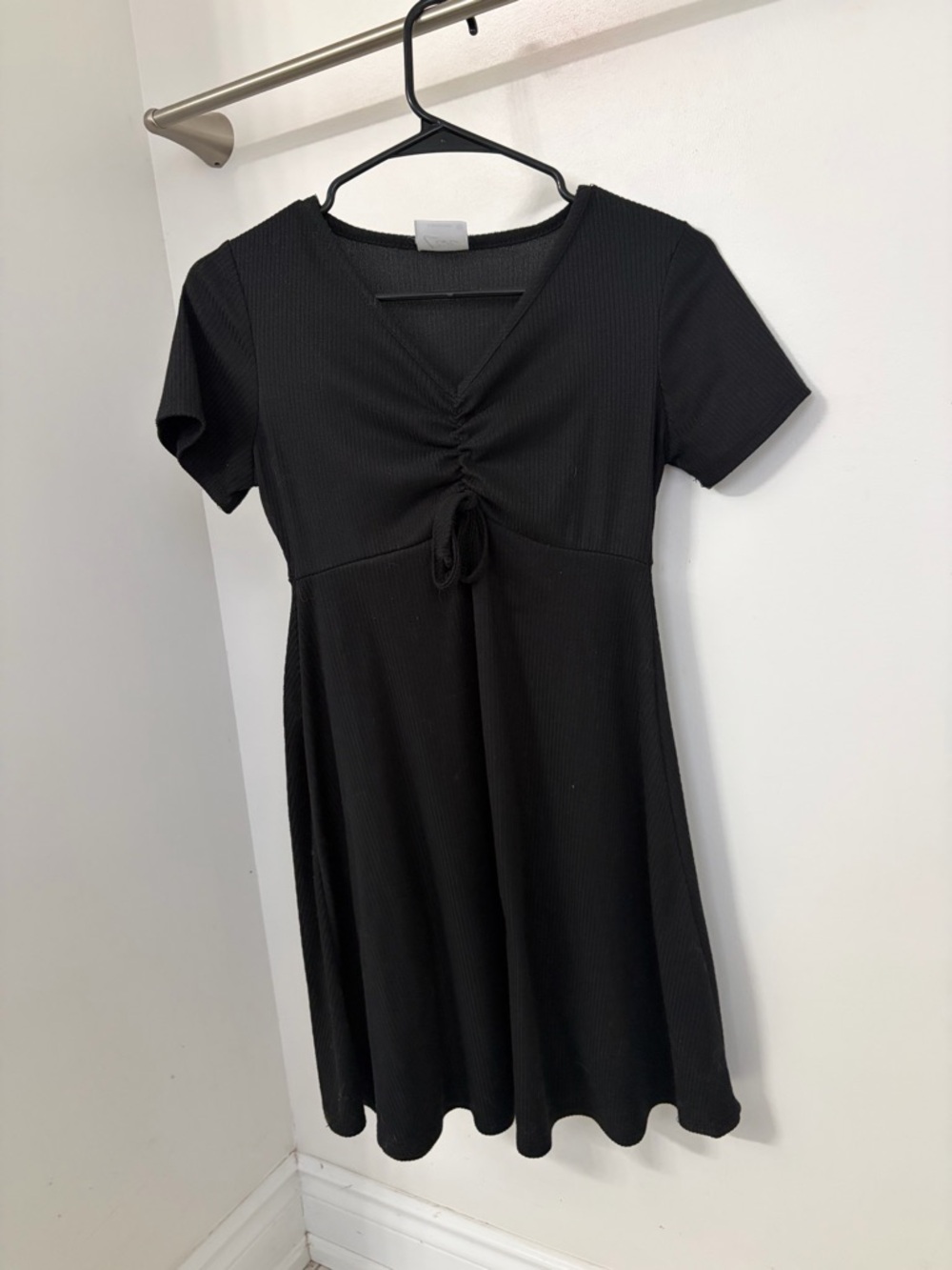 Olivia Rae Black Short‎ Sleeve Ruched Tie Mini Dress